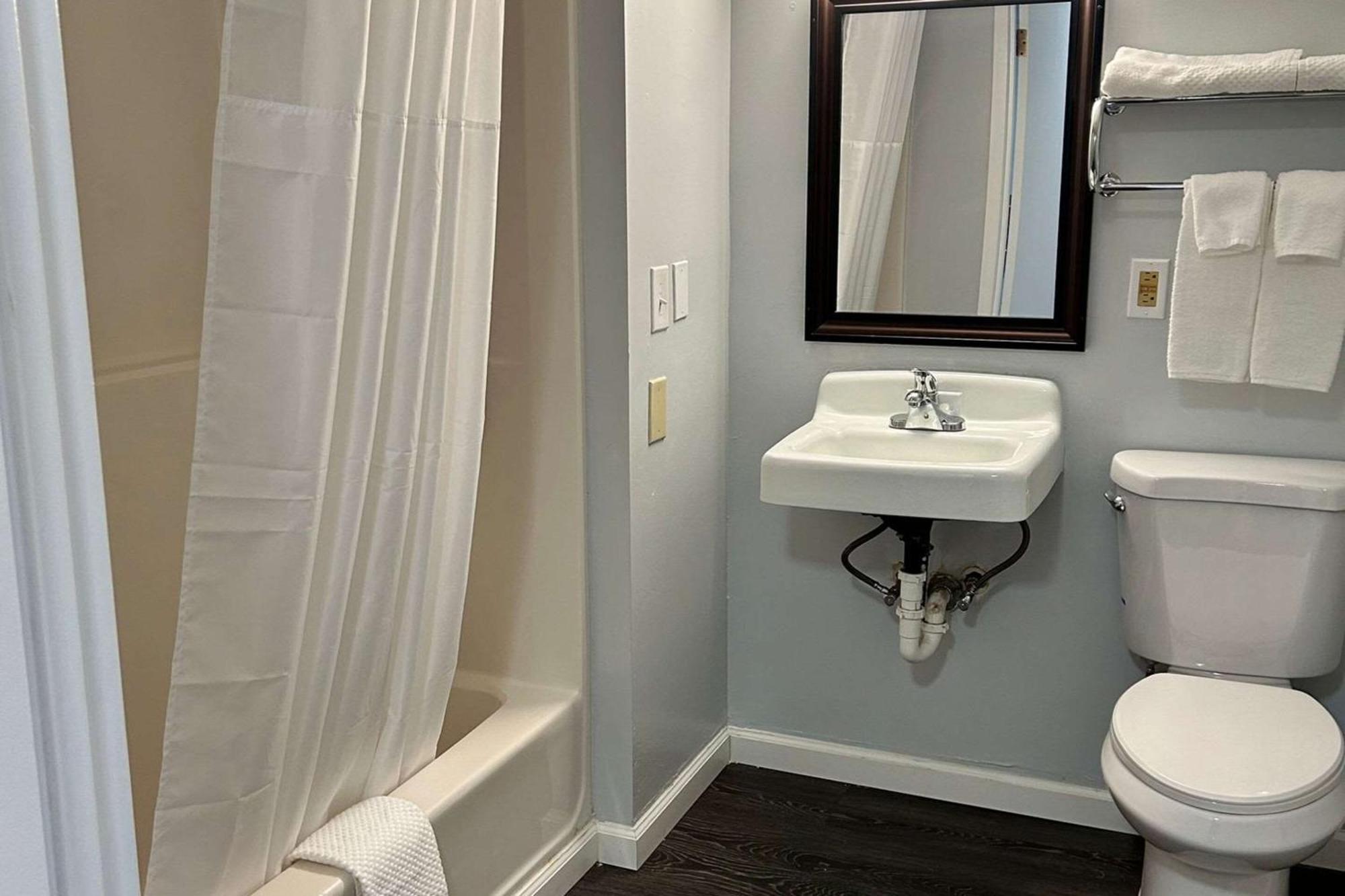 Rodeway - Winston-salem Area