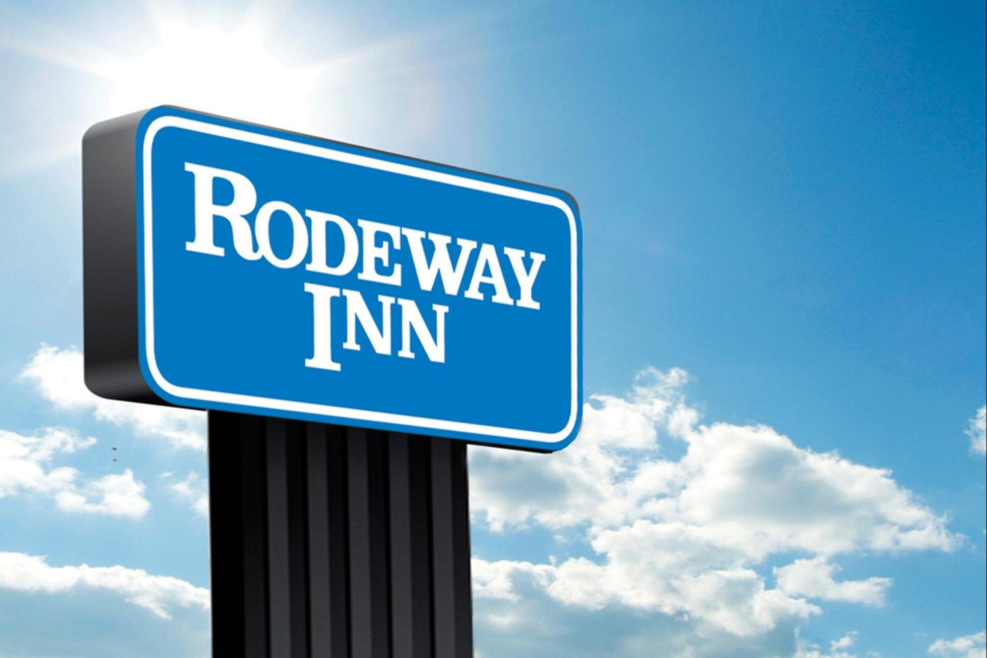 Inn Rodeway - Winston-salem Area 3*